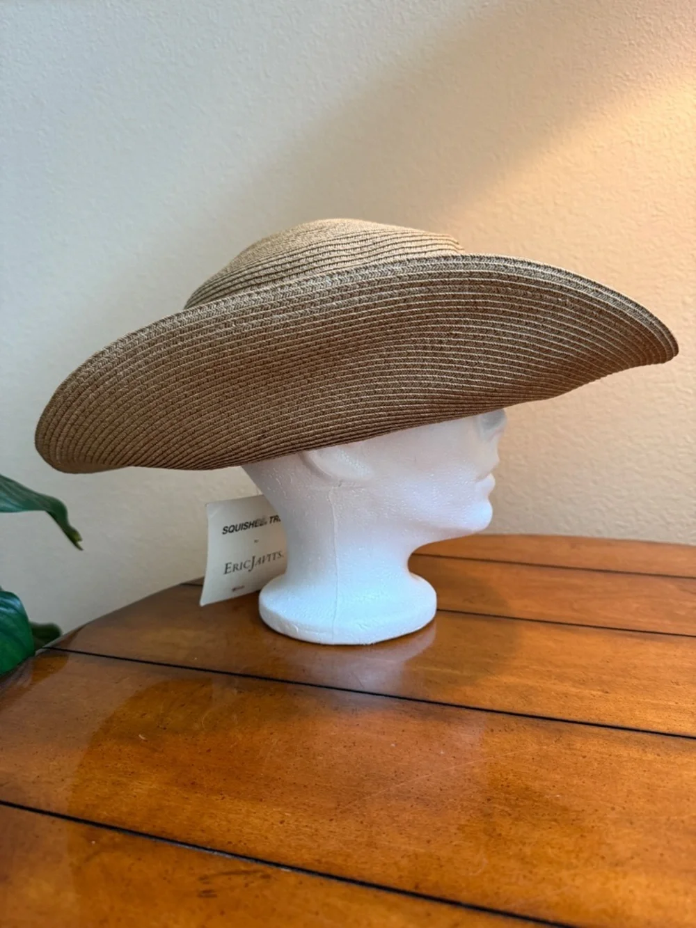 Eric Javits Squishee Trek Cowboy Hat in natural - Picture 2 of 12